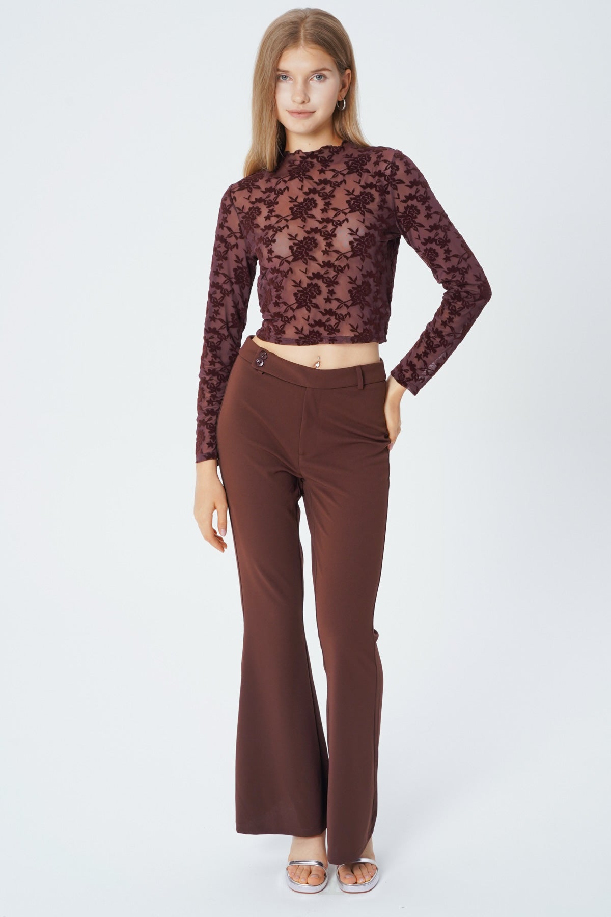 Pantalón Leve Flare Mujer Café