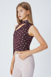 Polera Tight Sin Mangas Cuello Halter Mujer Café
