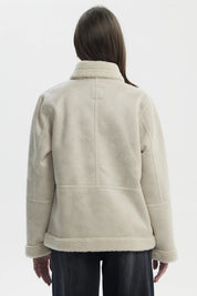 Chaqueta Mujer Slim Cuello Camisero Beige