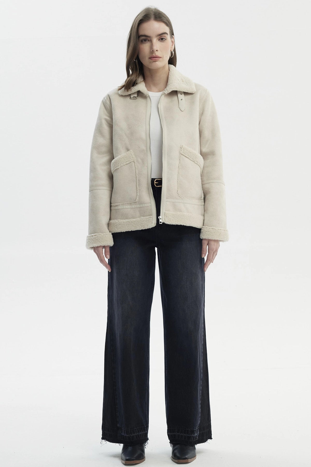 Chaqueta Mujer Slim Cuello Camisero Beige