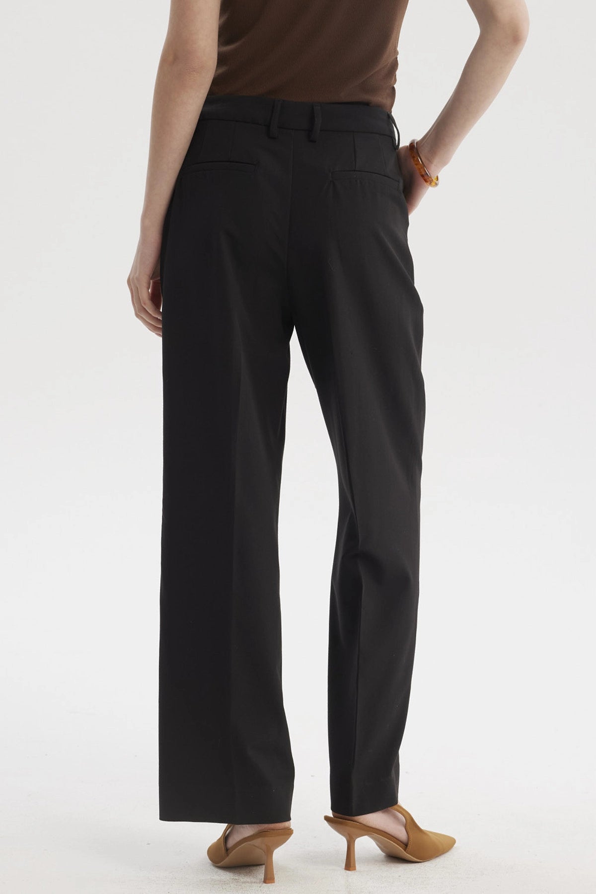 Pantalón sastrero mujer negro calce recto sin estampa elegante y versátil para cualquier ocasión