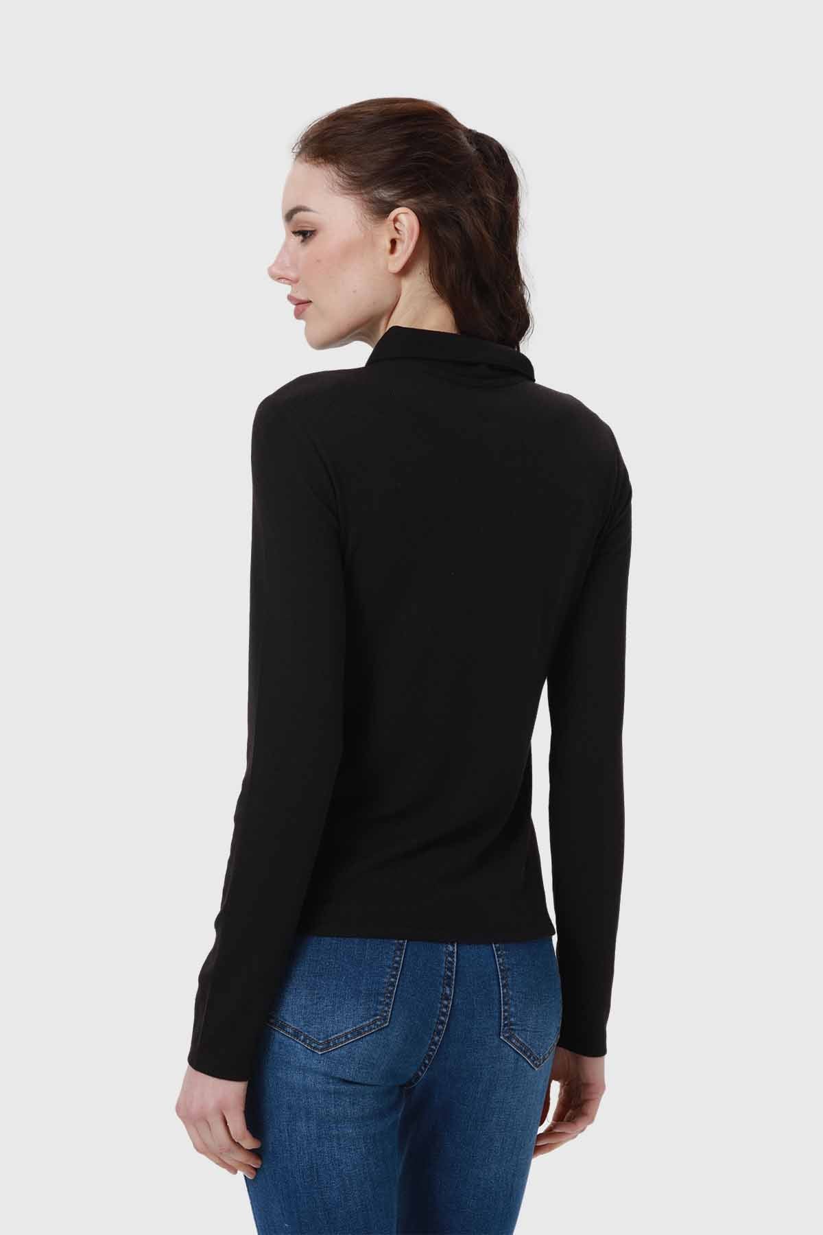 Polera Mujer Medio Cierre Estampado Negro
