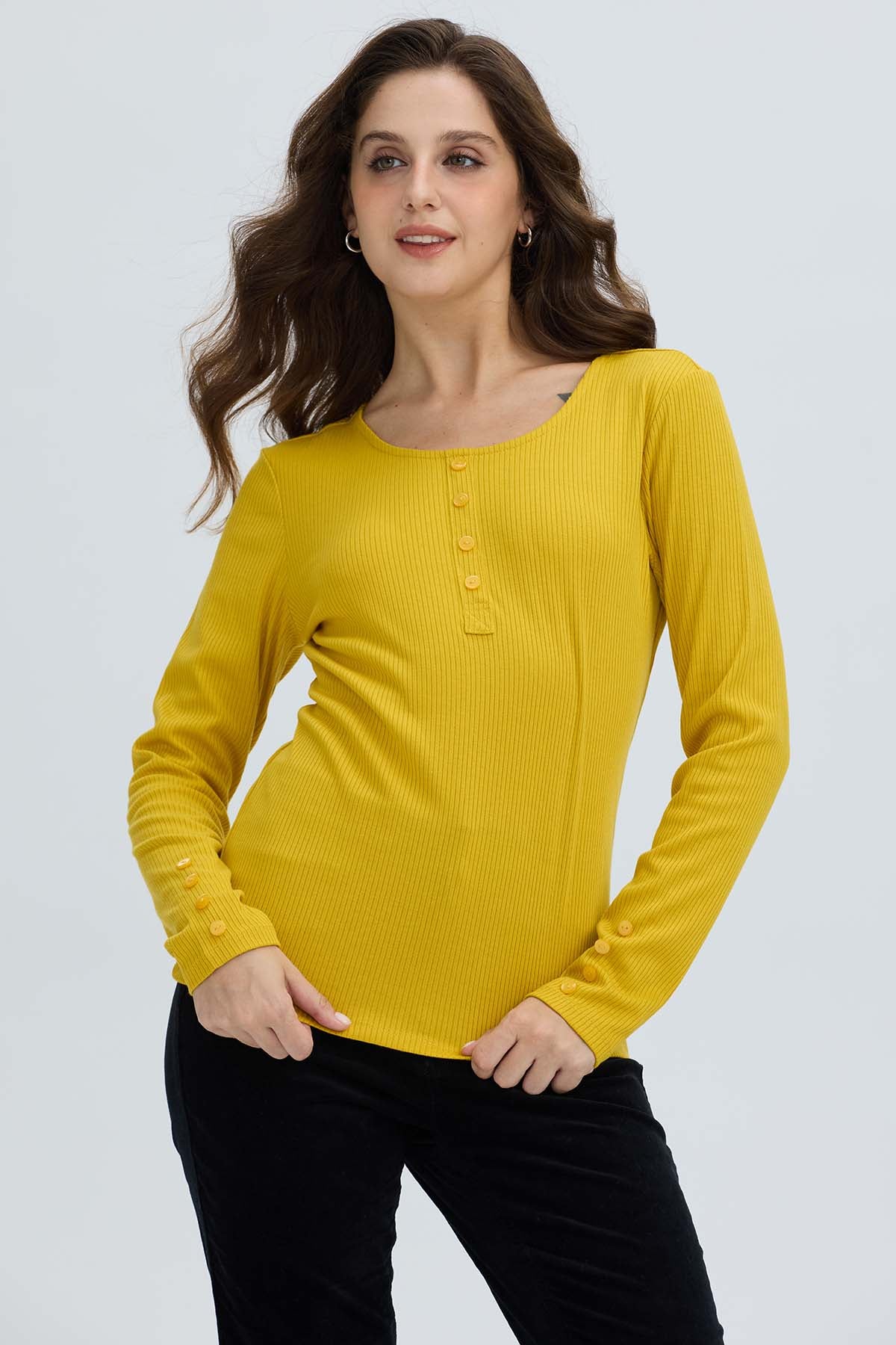 Polera Mujer Botón Rib lisa Amarillo