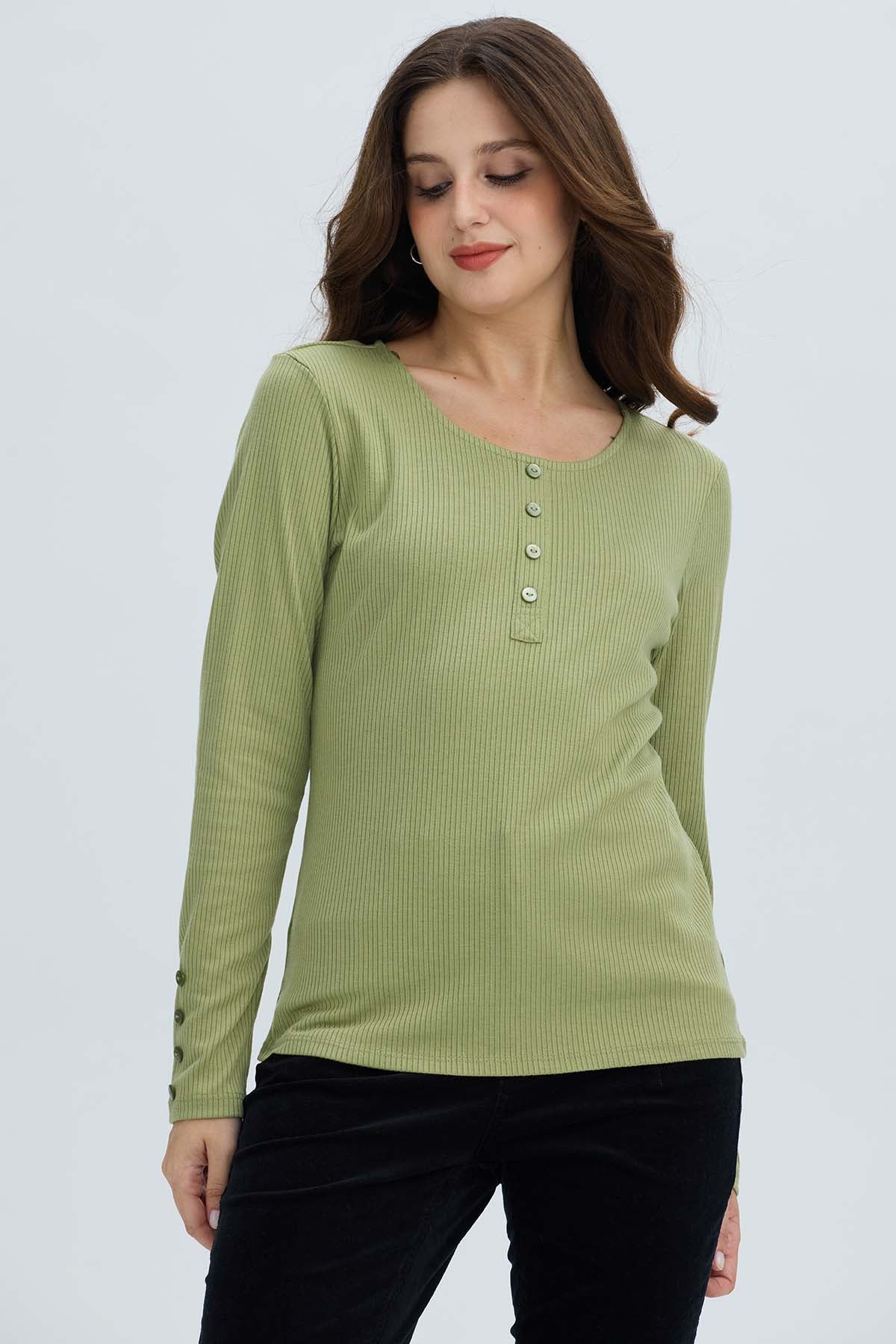 Polera Mujer Botón Rib lisa Verde Musgo