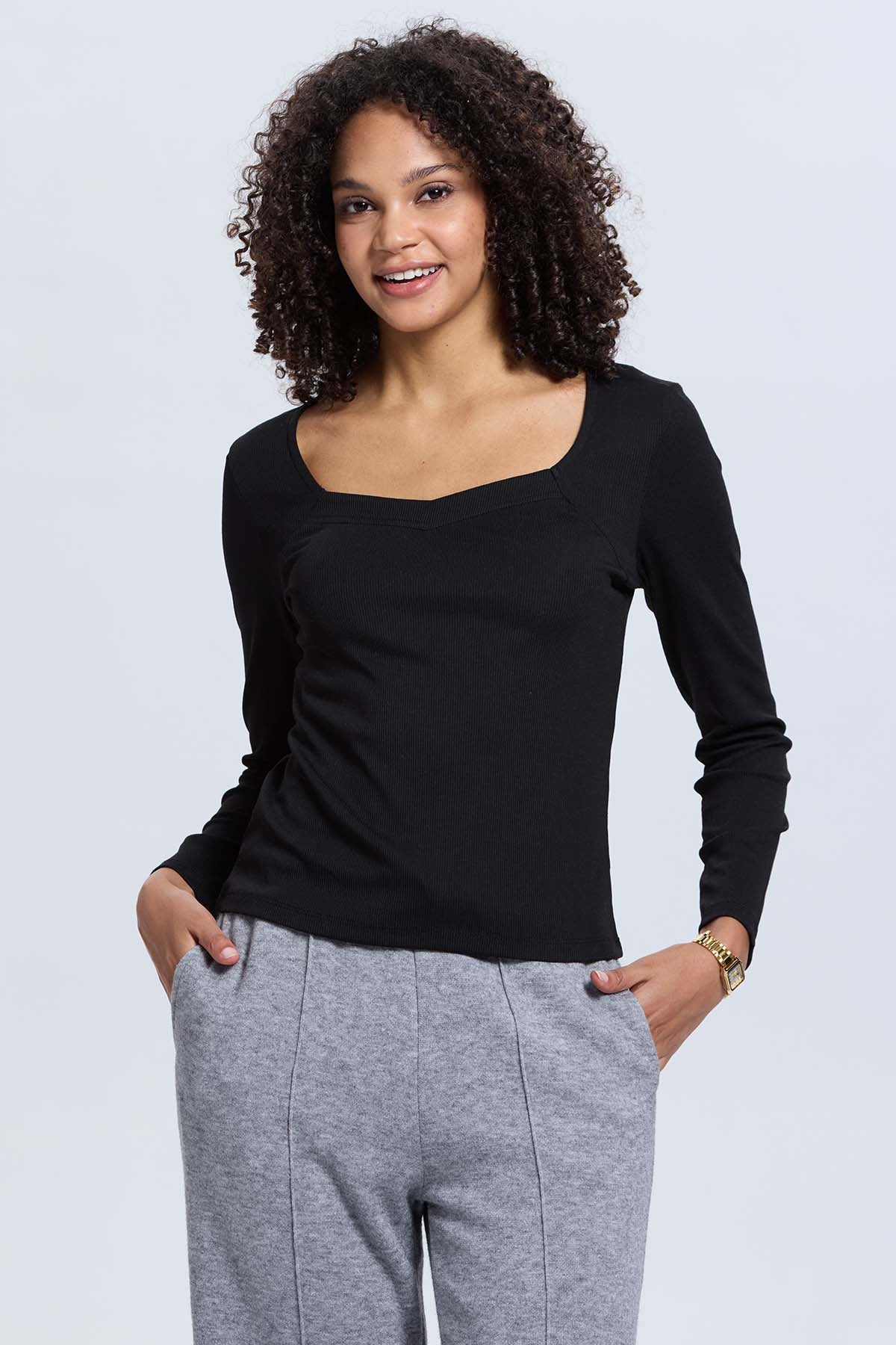 Polera Mujer Escote Cuadrado Negro