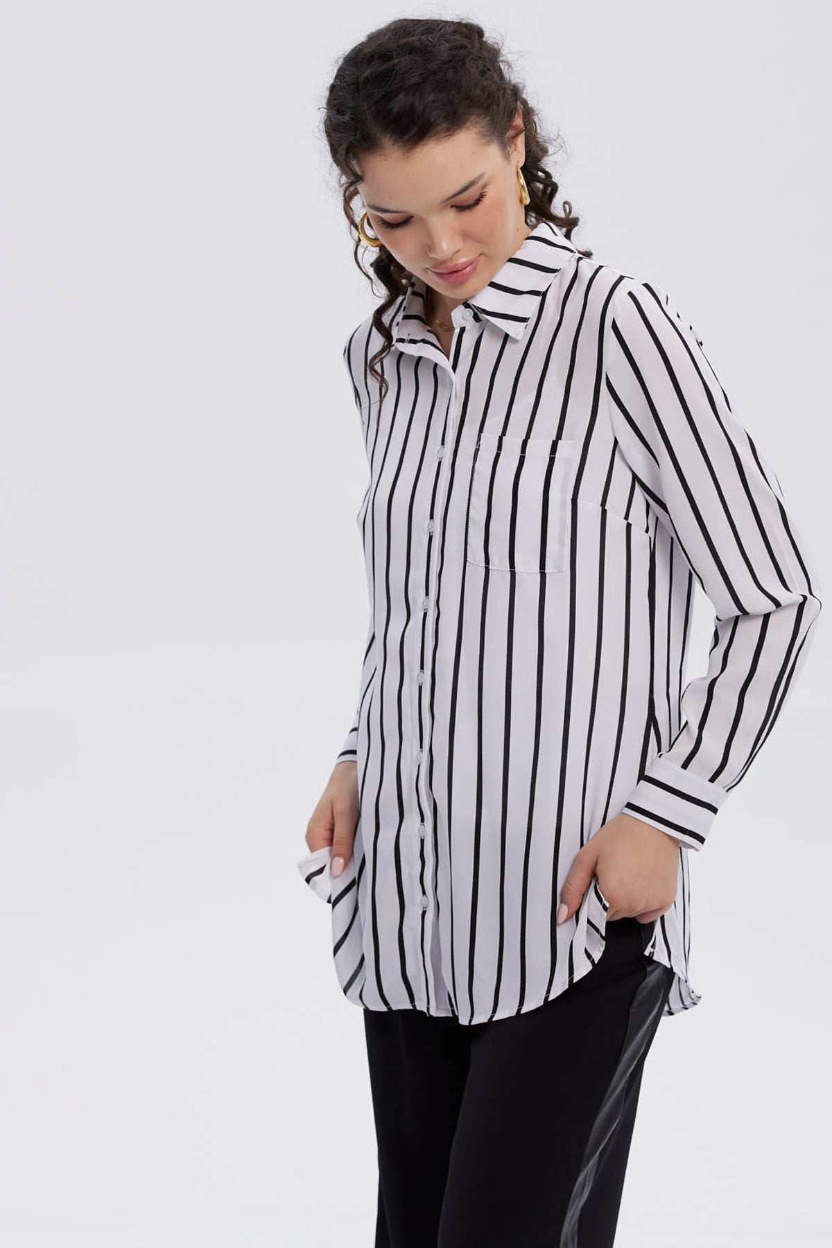 Blusa Mujer Abotonada Blanco / Negro