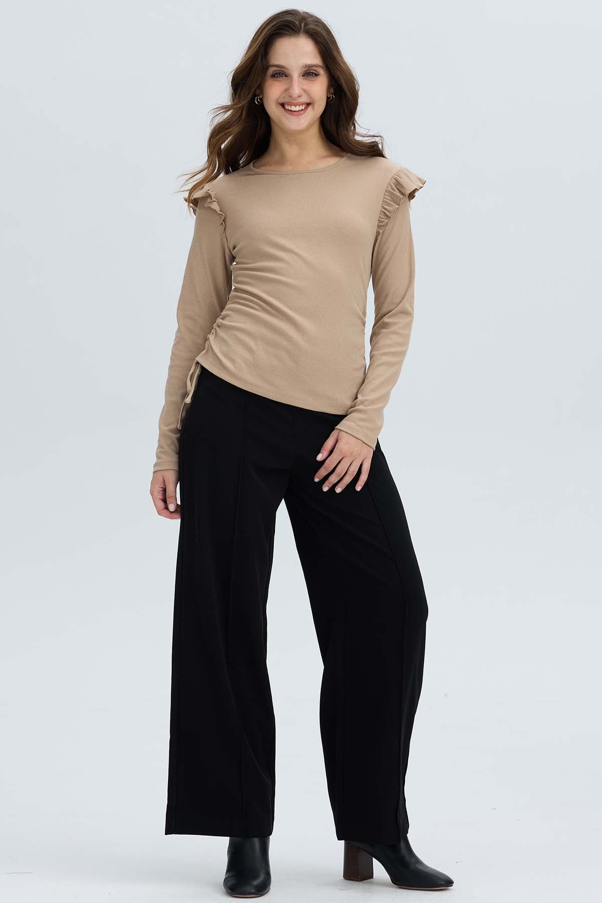 Polera Mujer Con Vuelo Rib Recogido Beige Oscuro
