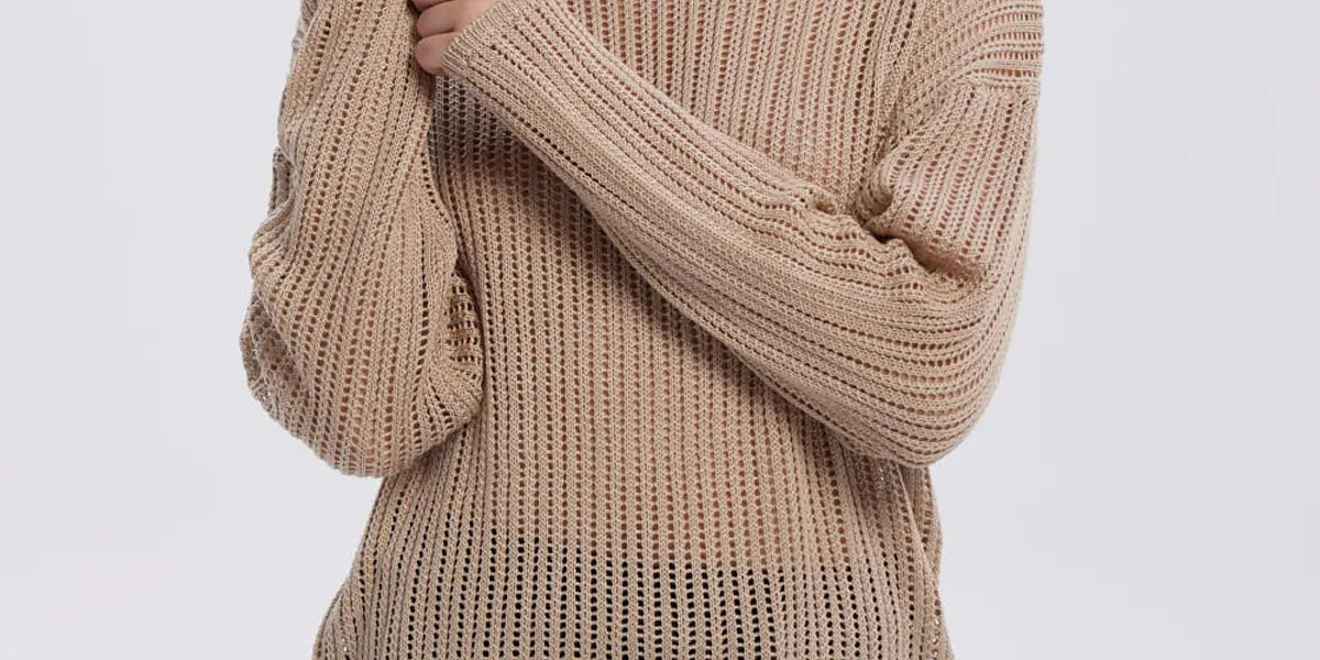 Sweater mujer beige calado casual con diseño de tejido abierto y mangas largas