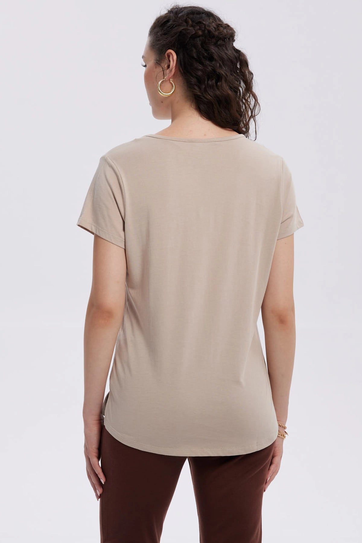 Polera Mujer Print Aplicación Folia Beige