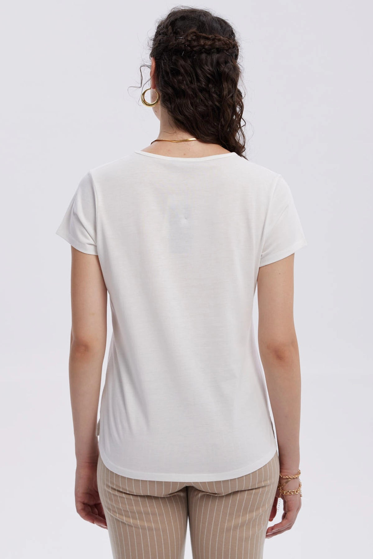 Polera Mujer Print Aplicación Folia Crudo