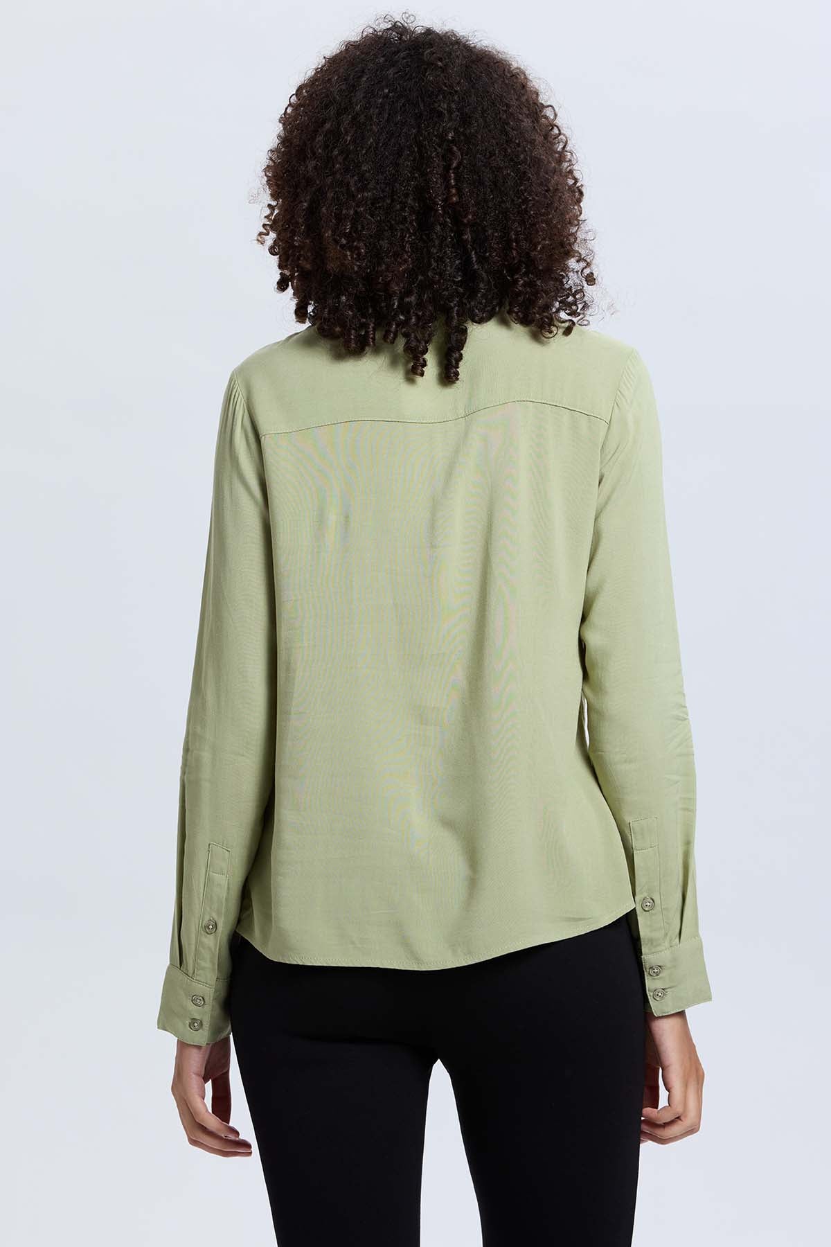 Blusa Mujer Abotonada Verde Musgo