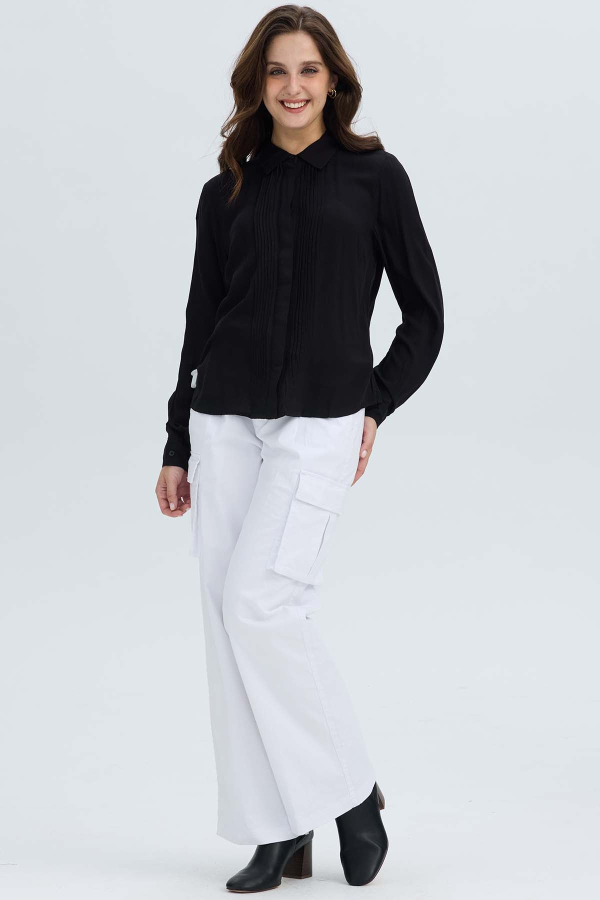 Blusa Mujer Abotonada Pliegues Negro