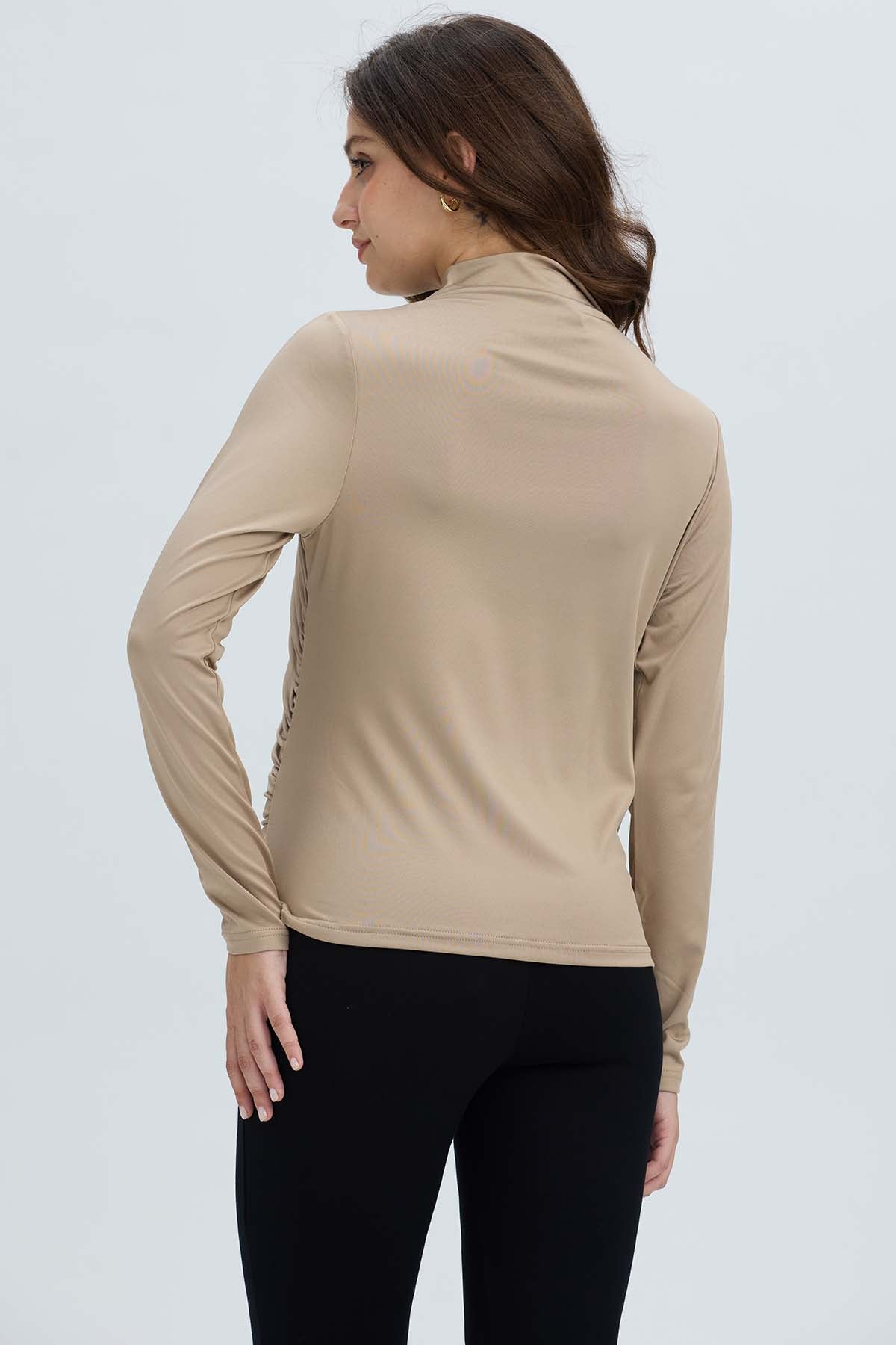 Polera Mujer Aplicación Arrugado Beige Oscuro