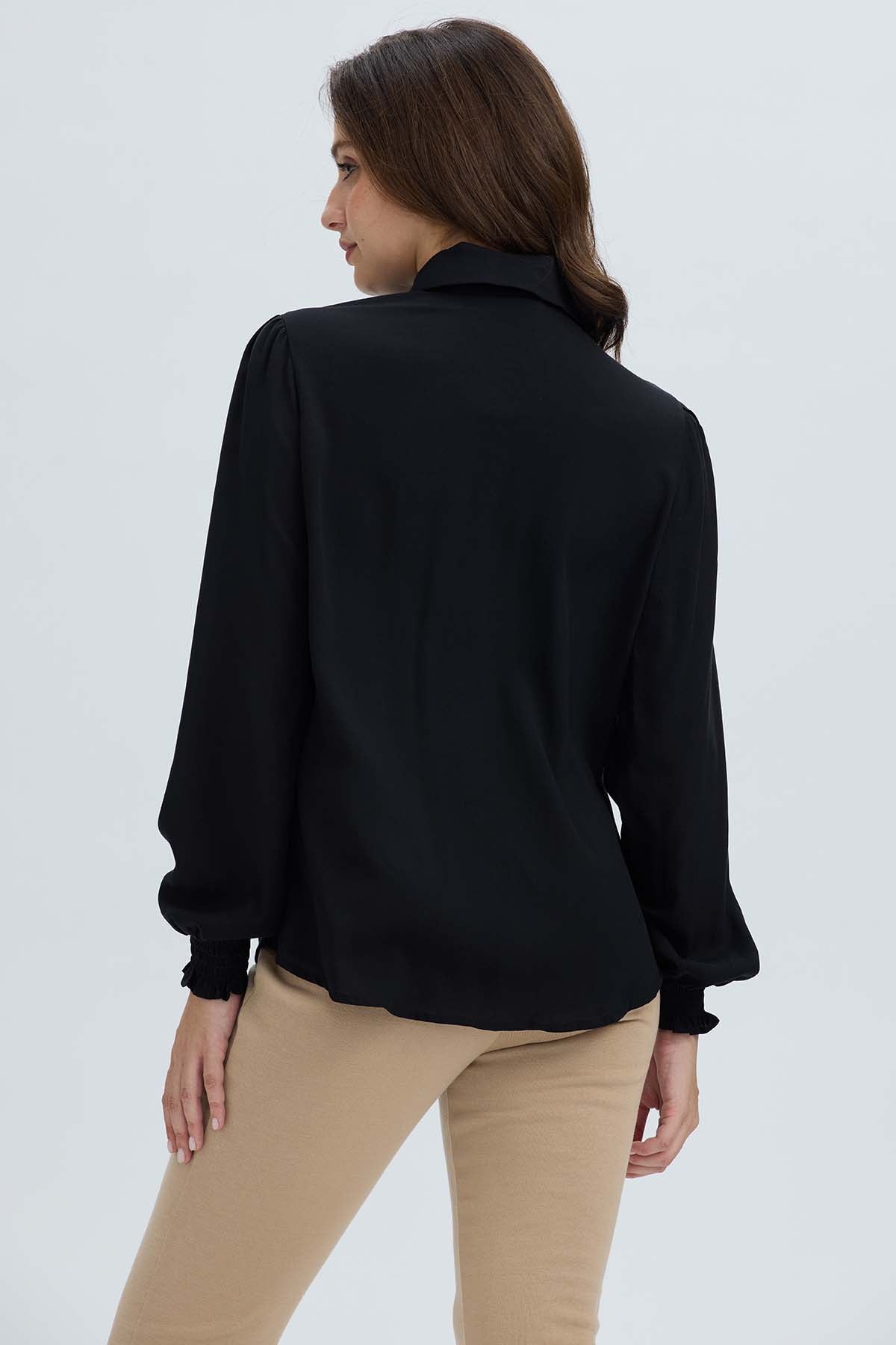 Blusa Mujer Puño Elasticado Negro