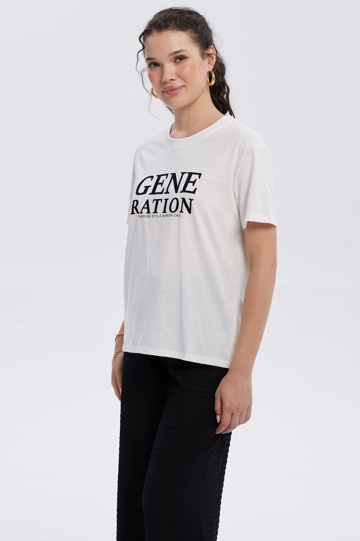 Polera Mujer Print Con Aplicación Crudo