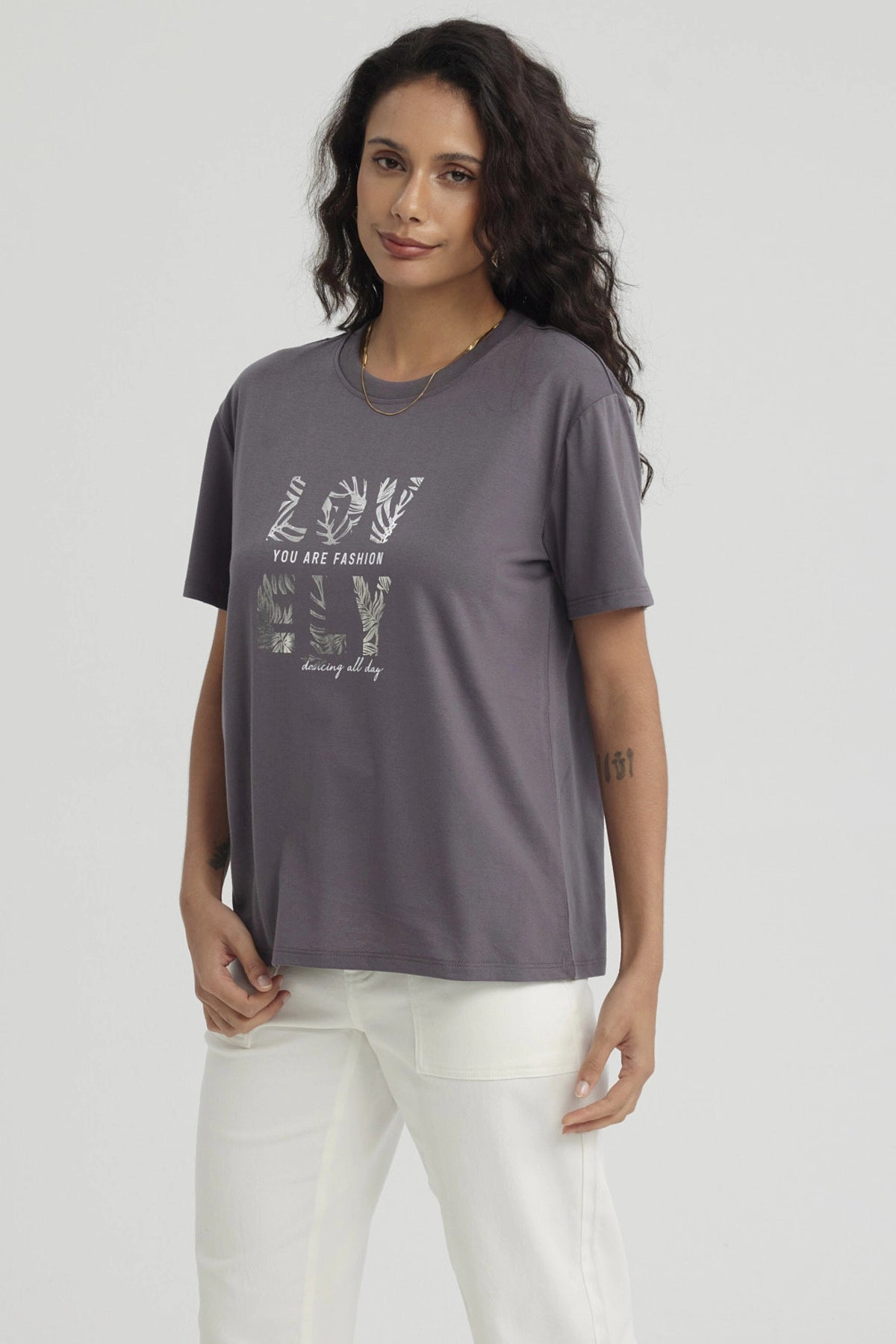 Polera Mujer Print Con Aplicación Marengo