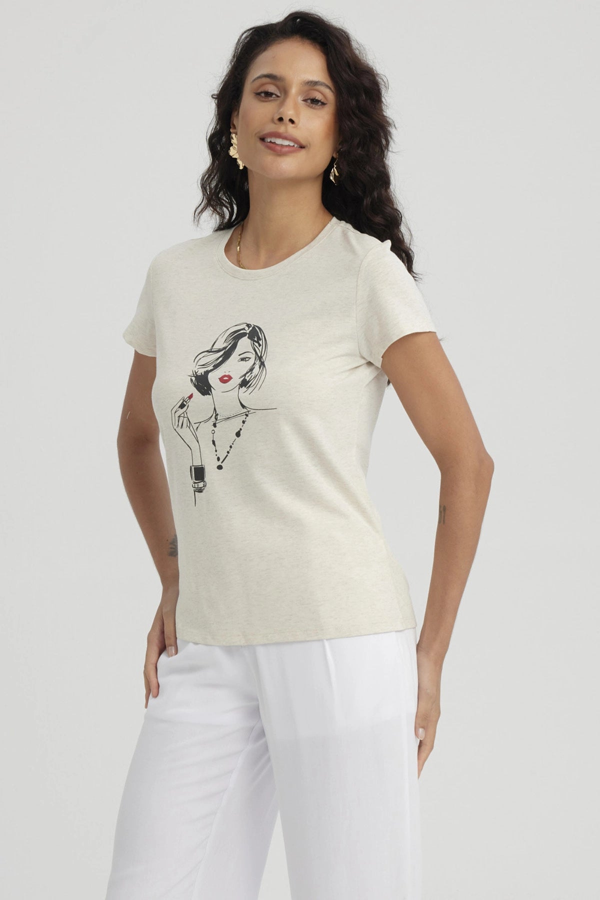 Polera Mujer Print Mujeres Con Aplicación Beige