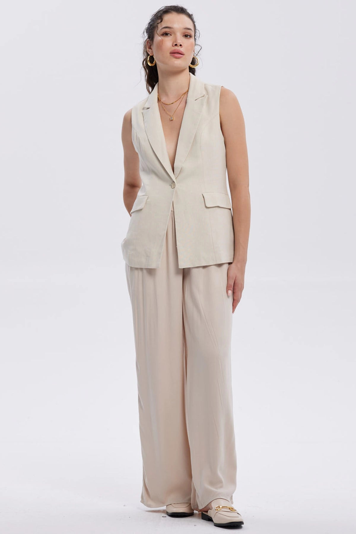 Blazer Mujer Lino 2 Bolsillos Arena
