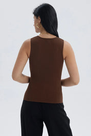 Polera Mujer Lisa Abertura Café Oscuro