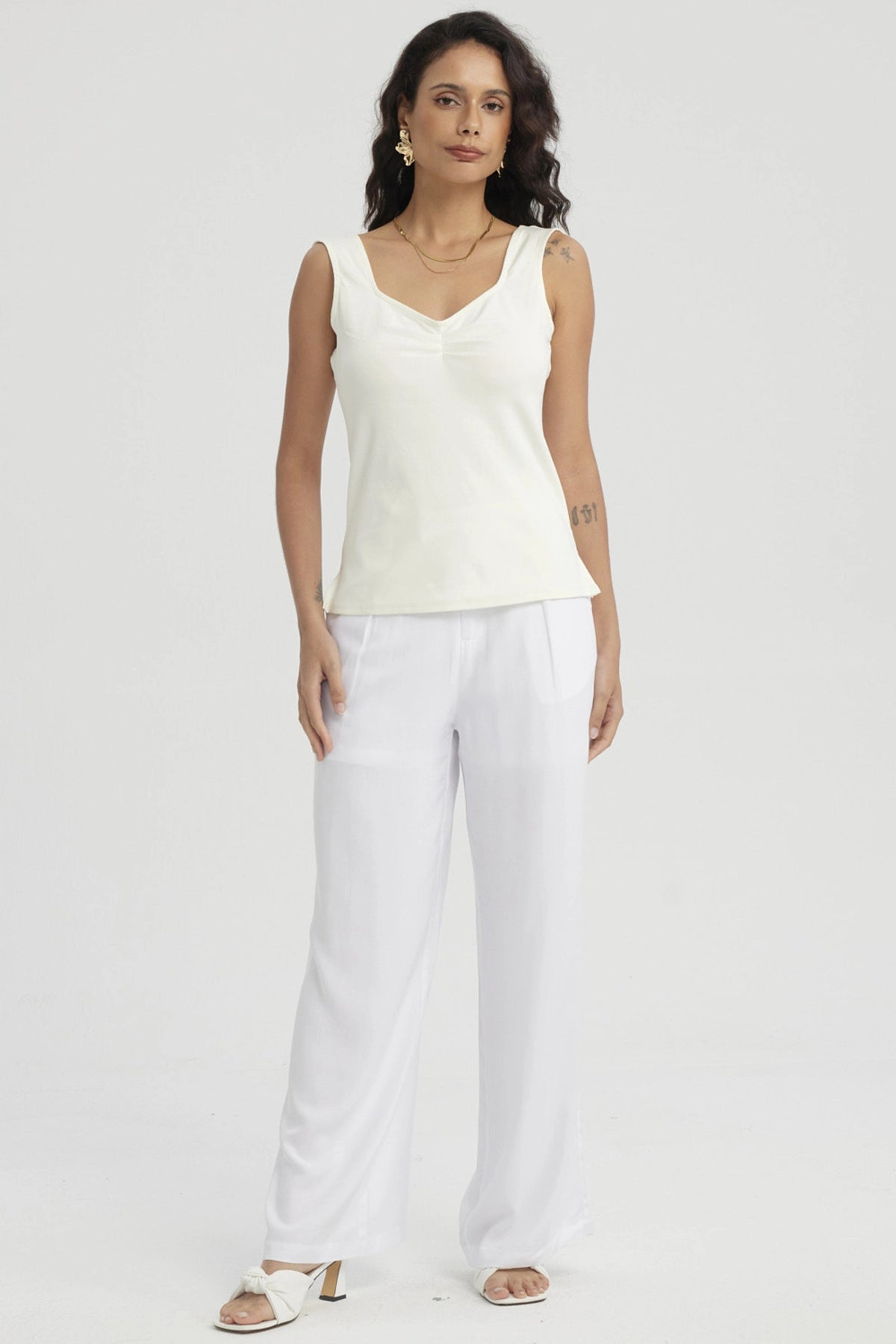 Polera Mujer Escote Cuadrado Crema