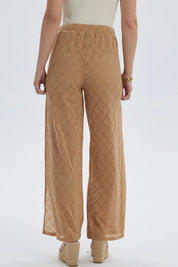 Pantalón Mujer Calado Abertura Pierna Camel
