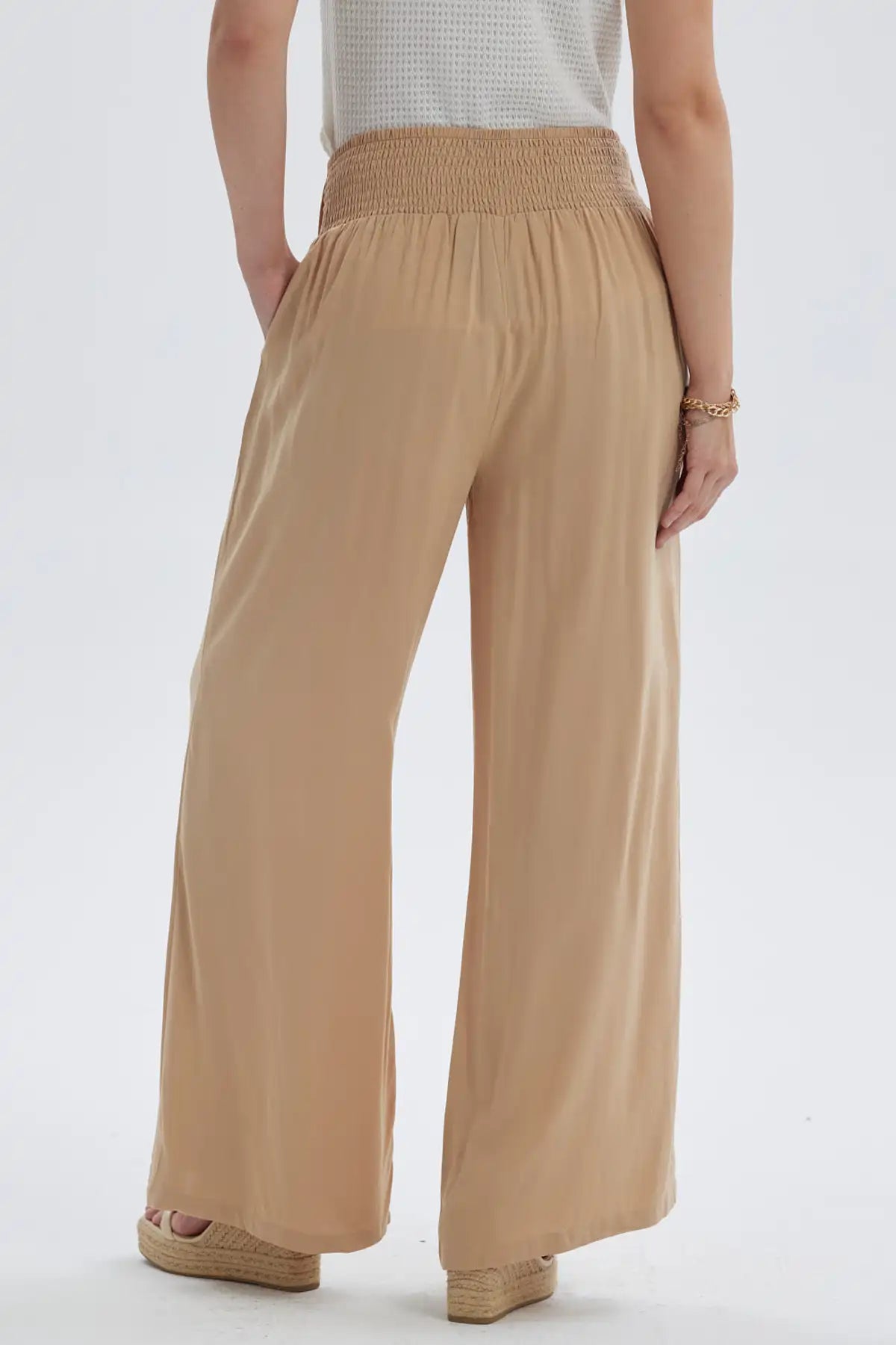 Pantalón Mujer Lazo Con Argolla Camel