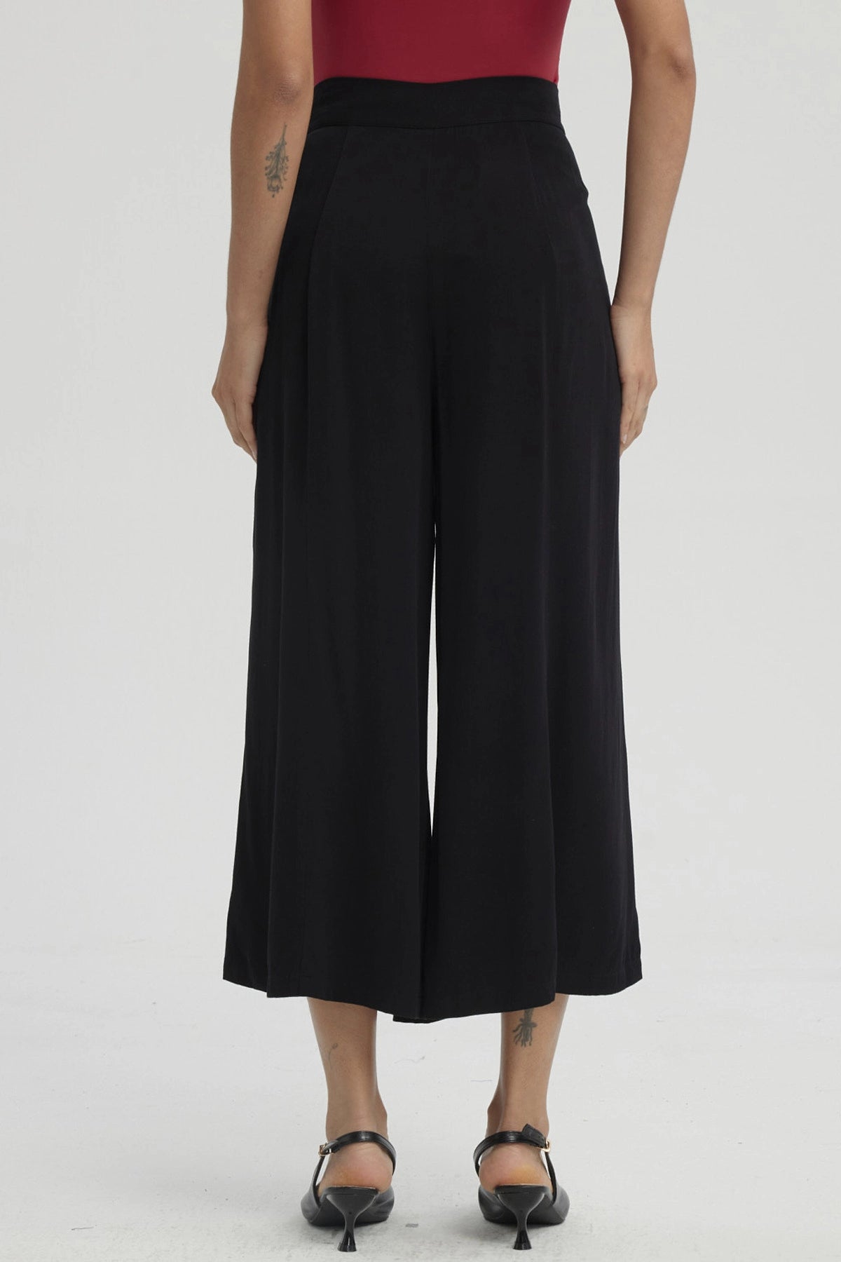 Pescador Mujer Botones Costados Negro