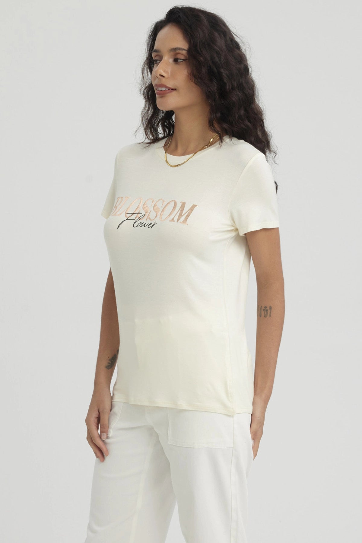 Polera Mujer Estampado Crema