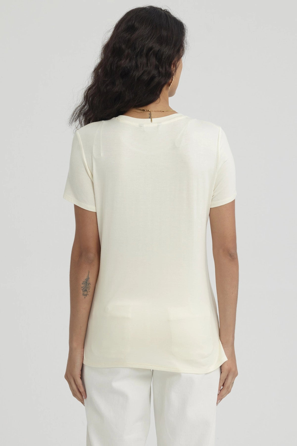 Polera Mujer Estampado Crema