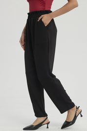 Pantalón Mujer Calce Slim Bolsillo Negro