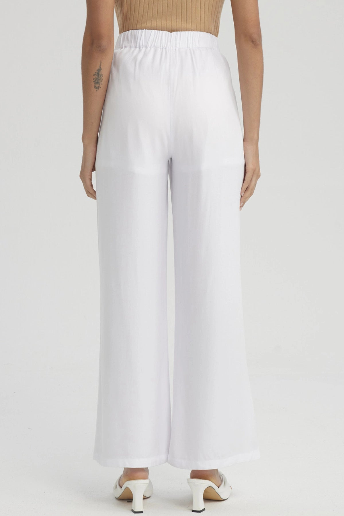 Pantalón Mujer Sastrero Botones Decorativo Blanco