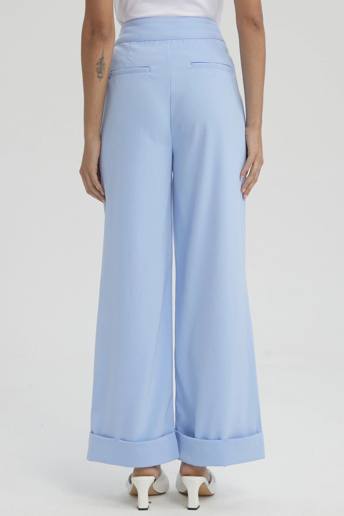 Pantalón Mujer Sastrero Aplicación Botón Costado Celeste