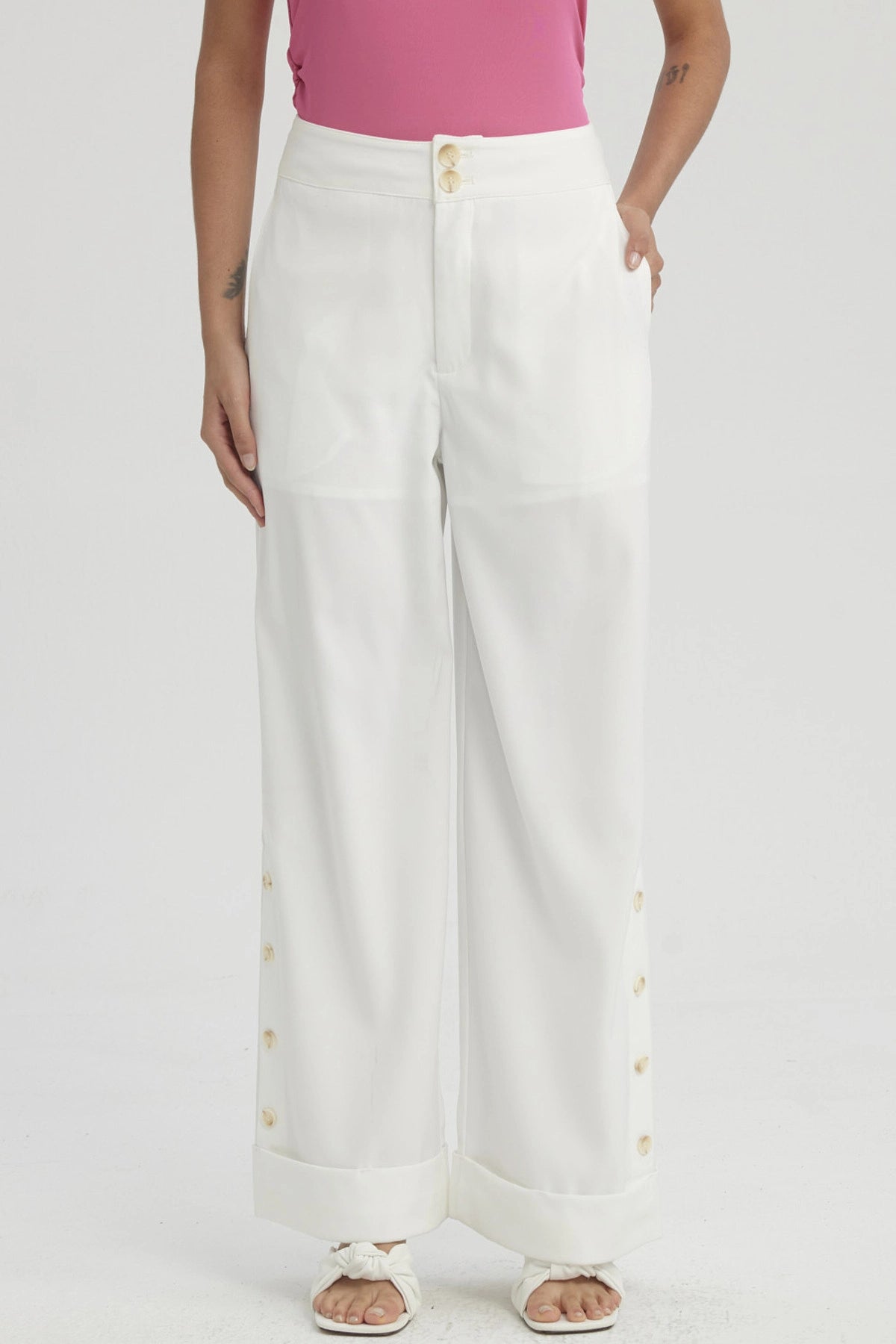 Pantalón Mujer Sastrero Aplicación Botón Costado Crudo