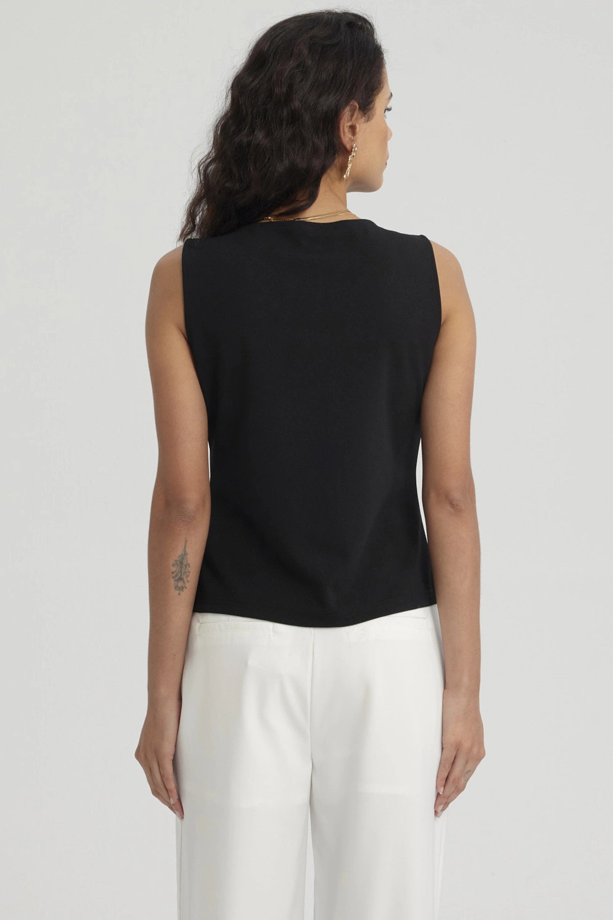 Polera Mujer 3 Botones Negro