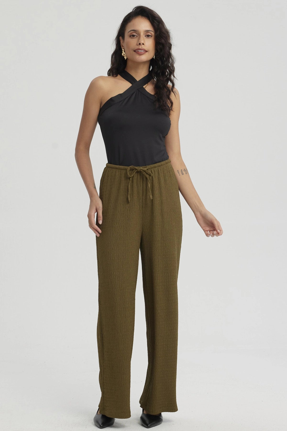 Pantalón Mujer Textura Pretinas Con Cordón Verde Musgo