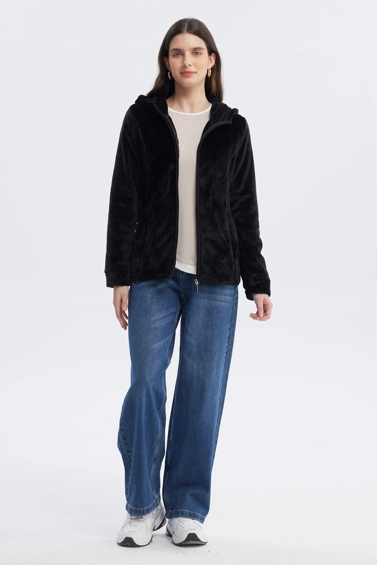 Polar negro para mujer con cierre de felpa suave diseño liso ideal para días fríos