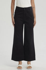 Pantalón Mujer Pliegues Delanteros Negro