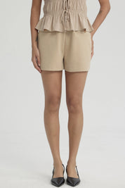 Short Mujer Elasticada Aplicación Beige Claro