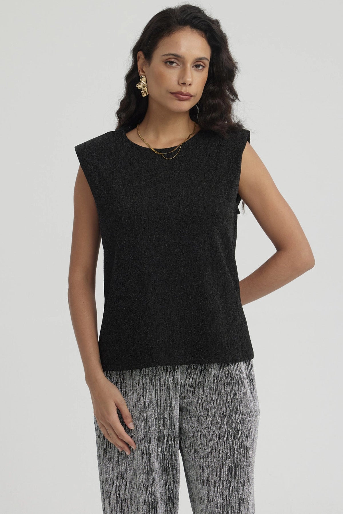 Polera Mujer Hombreras Abertura Negro