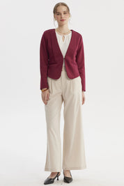 Blazer mujer liso color vino sin solapa con diseño minimalista ajuste entallado ideal para ocasiones formales