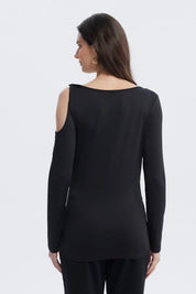 Polera negra de manga larga con nudo en el hombro y diseño liso ideal para un look elegante y moderno