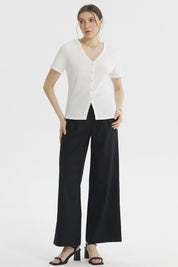 Polera mujer crudo con botones de perlas en el centro estilo sencillo y elegante prenda lisa ideal para combinar