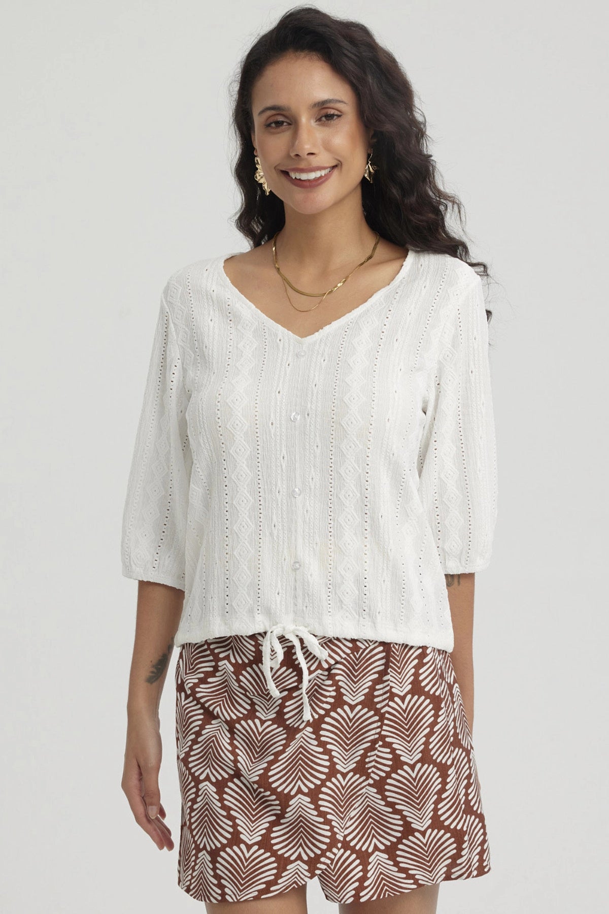 Polera Mujer Botones Decorativos Crudo