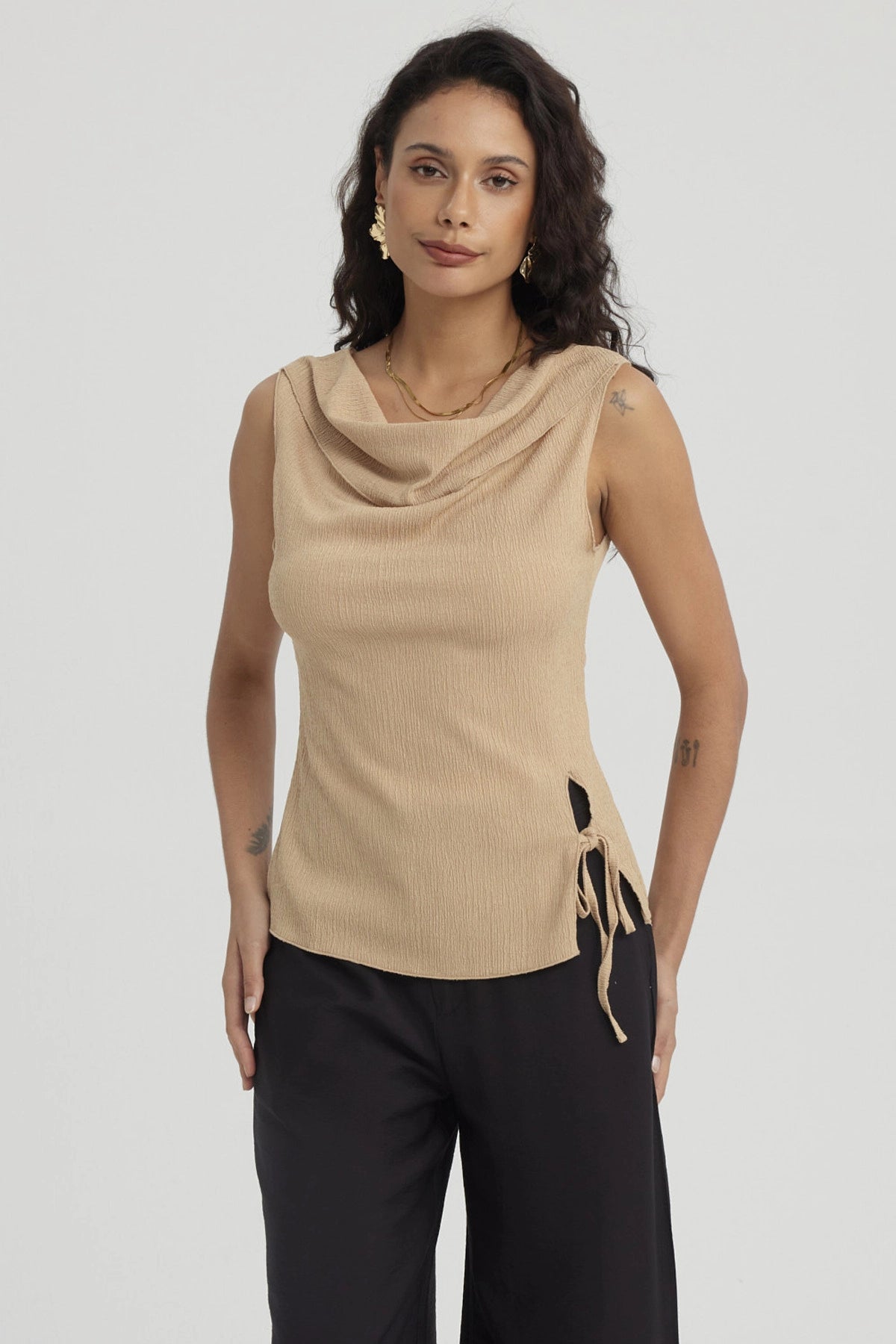 Polera Mujer Con Dobles Abertura Camel