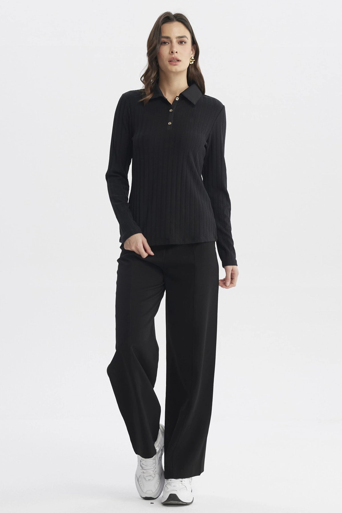 Polera Mujer Cuello Camisero Negro