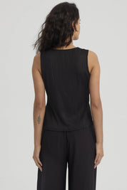 Polera Mujer Textura Aplicación Negro