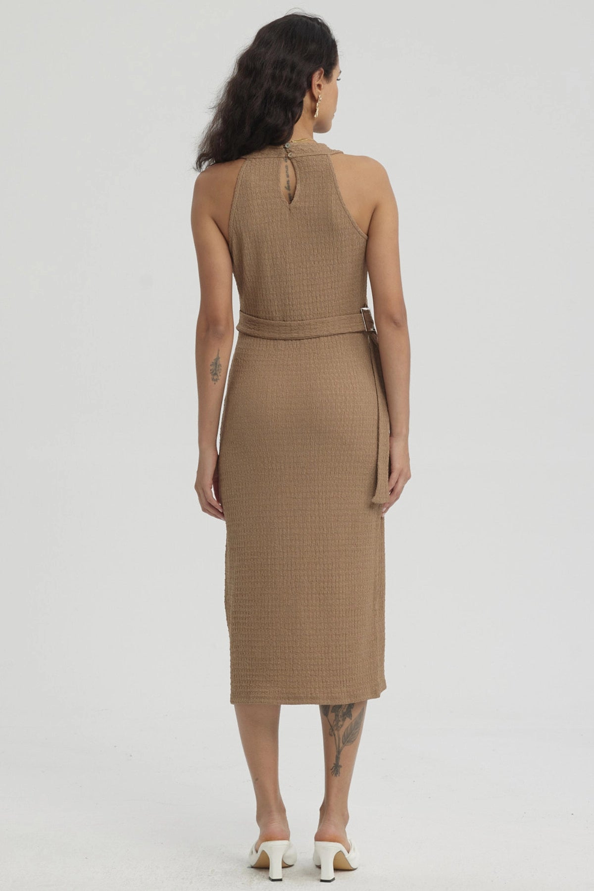 Vestido Mujer Corto Recogido Beige