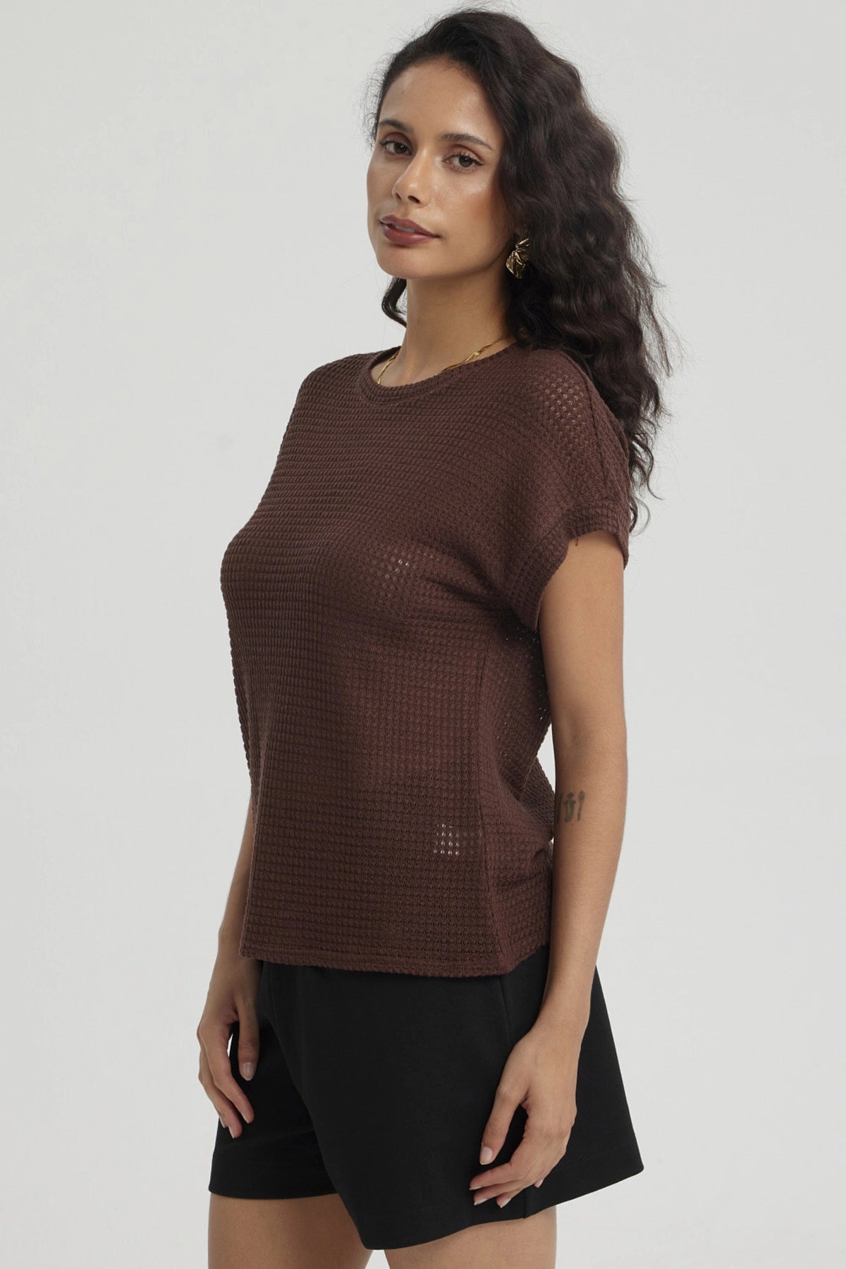 Polera Mujer Textura Café Oscuro