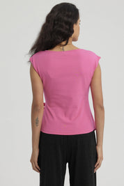 Polera Mujer Con Bote Escote Cruz Fucsia