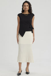 Polera Mujer Con Bote Escote Cruz Negro